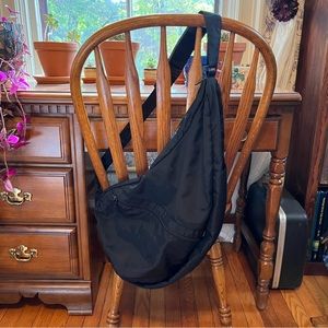 AmeriBag Healthy Back Crossbody Bag Black Nylon M-L Carryall Unisex backpack